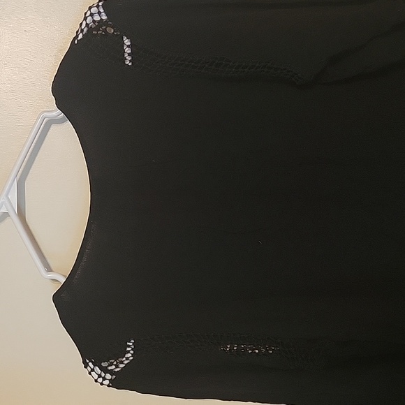 Black long sleeve blouse - Picture 5 of 5
